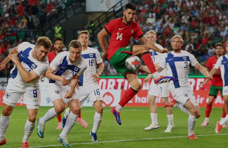 Portugal conseguiu vencer o seu primeiro jogo pré-Euro com uma vitória agregada de 4-2 sobre a Finlândia